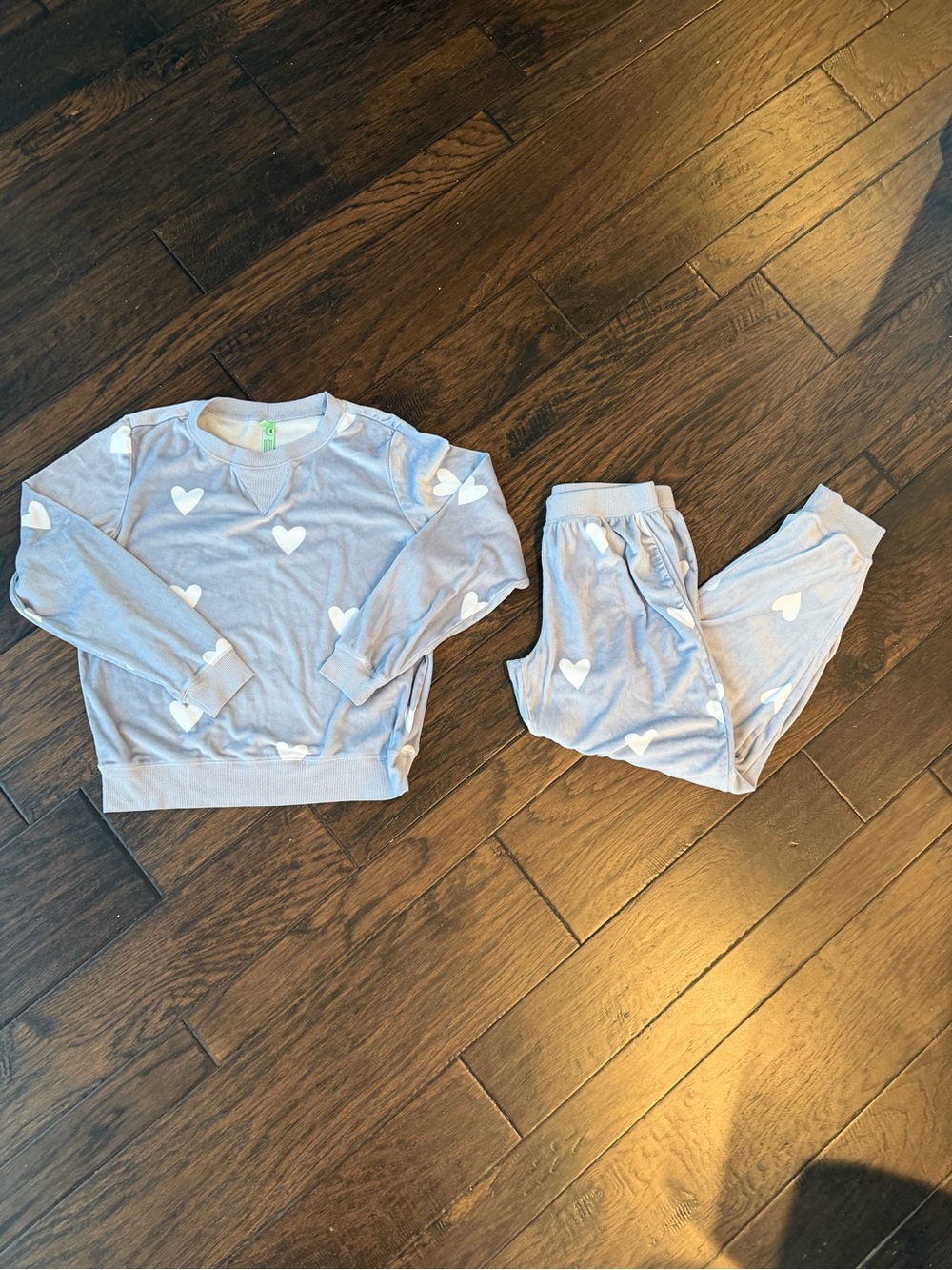 Honeydew heart pajamas set